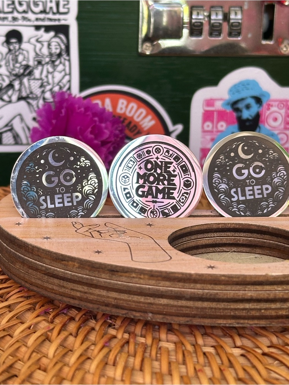Game Decision Coin – One More Game / Go to Sleep